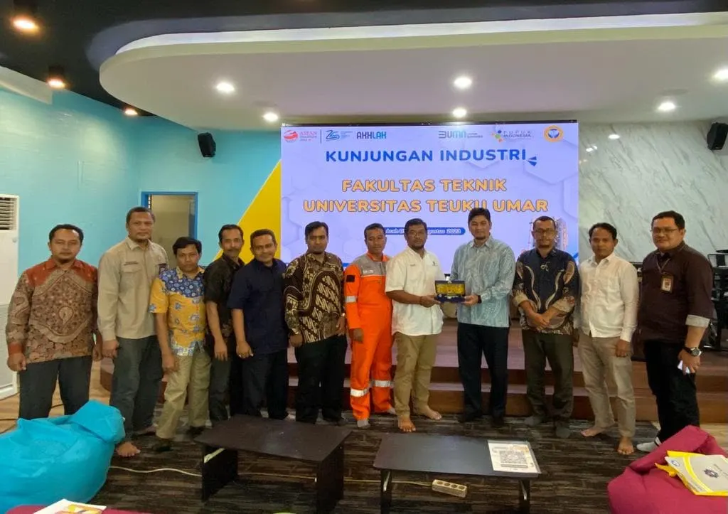 Featured image: Dosen Fakultas Teknik UTU Kunjungi PT PIM dan PT PAG untuk Perkuat Kerja Sama Industri