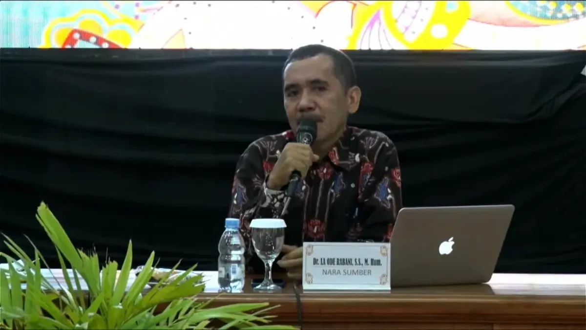 Featured image: Warung 24 Jam dan Semangat Tak Kenal Lelah: Dosen Unair Ungkap Etos Kerja Orang Madura