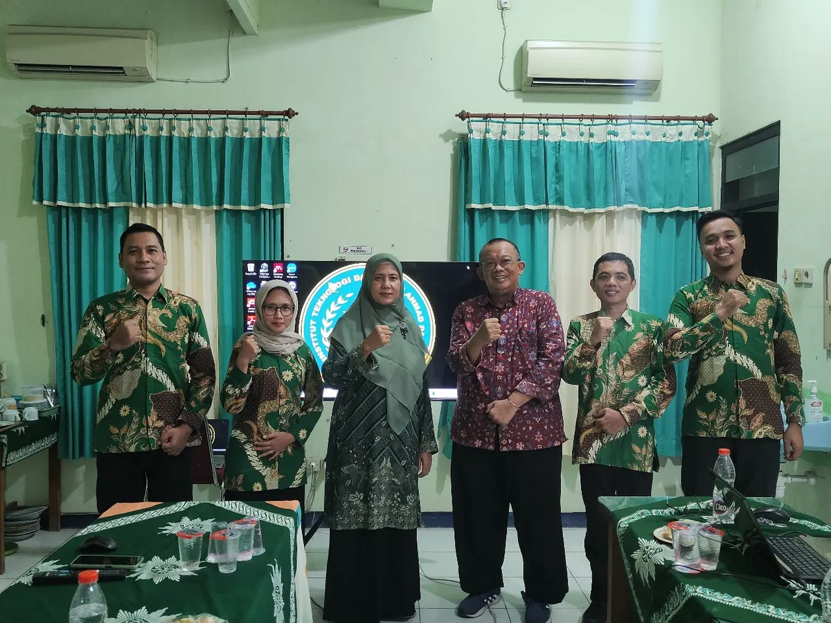 Featured image: Dosen Umsida Perkenalkan Sistem Manajemen File Pintar di ITBAD Lamongan