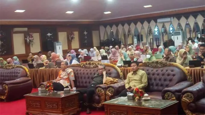 Foto pendukung: Universitas Baiturahmah (Unbrah) Padang Sosialisasikan Sistem Digitalisasi SINTA untuk Meningkatkan Kinerja Penelitian