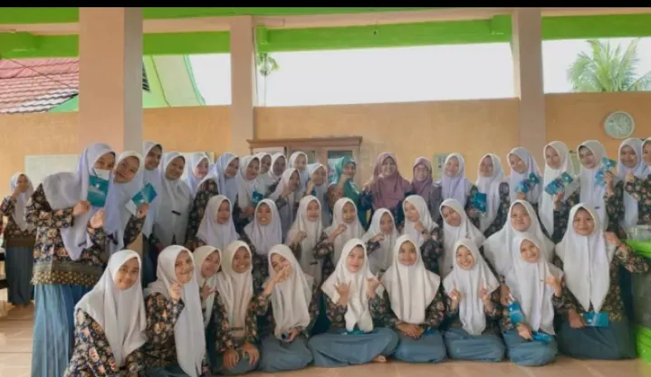 Foto pendukung: Dosen UIN STS Jambi Luncurkan Sosialisasi Pencegahan Pernikahan Usia Dini