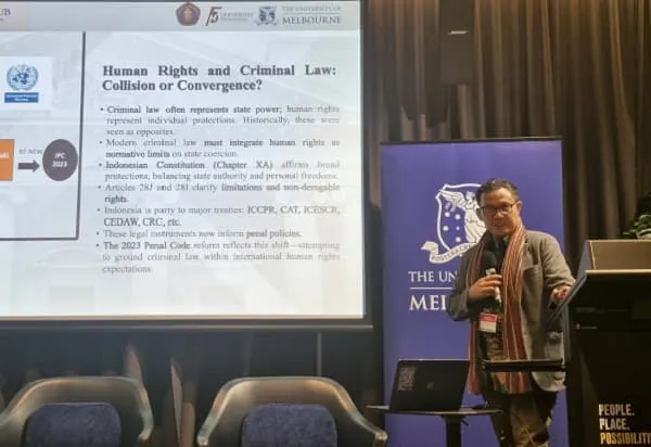 Featured image: Dosen FH UB Kritik KUHP dan RKUHAP di Forum Internasional: Arah Hukum Pidana Dinilai Makin Represif