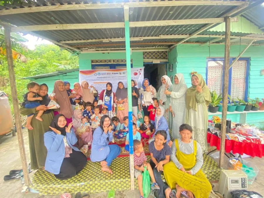 Foto pendukung: Tim Peneliti IKes Payung Negeri Pekanbaru Edukasi Metode Baby-led Weaning (BLW) dan Sosialisasi Aplikasi Mobile Eating Learning (M-EL) di Posyandu Lestari