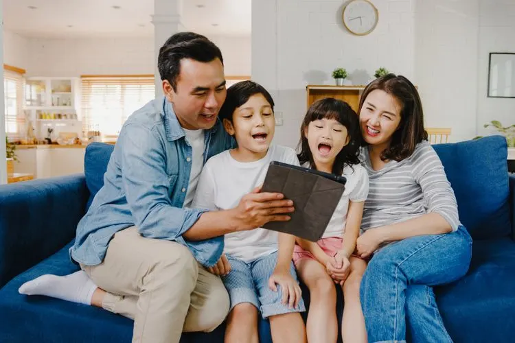 Foto pendukung: Inilah Tips dari Dosen IPB untuk Menjadi Orang Tua Bijak dalam Mendampingi Anak Menggunakan Media Digital