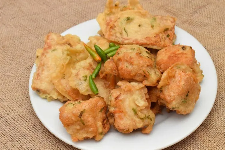 Featured image: Jaga Kesehatan Selama Berbuka Puasa, Dosen FK UMM Beri Saran Makanan yang Perlu Dihindari