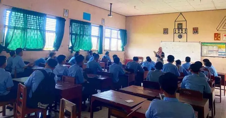 Sampul: Dosen Prodi S1 STI Universitas ‘Aisyiyah Surakarta Membagikan Wawasan Karir kepada Siswa SMK N 1 Sawit