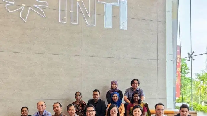 Sampul: Assoc. Prof Leon A. Abdillah dari Universitas Bina Darma Berpartisipasi dalam Program International Visiting Scholar di INTI International Dosen University Malaysia