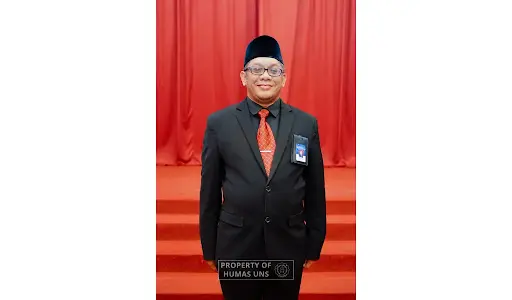 Sampul: Dekan FH UNS Dr. Muhammad Rustamaji Masuk Daftar 17 Dosen Hukum PTN Favorit 2024