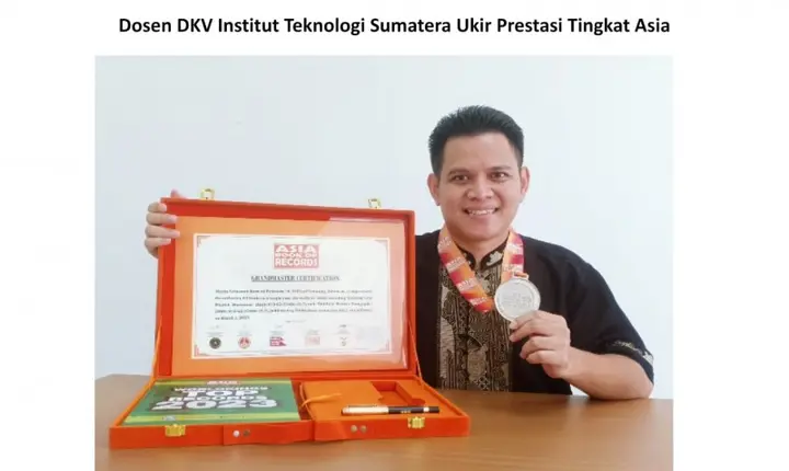 Sampul: Dosen DKV Itera Raih Gelar Grandmaster dengan Penerbitan 61 Buku dalam Setahun se-Asia