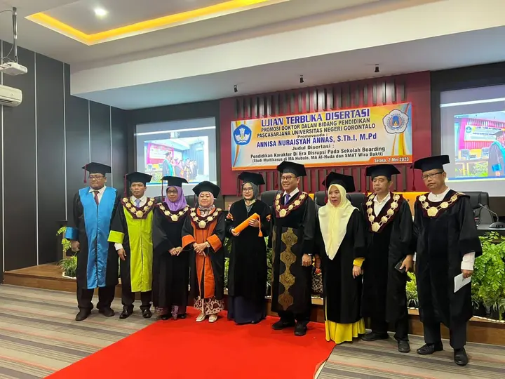 Sampul: Dosen FAI UMGO Sukses Raih Gelar Doktor di Bidang Pendidikan di UNG
