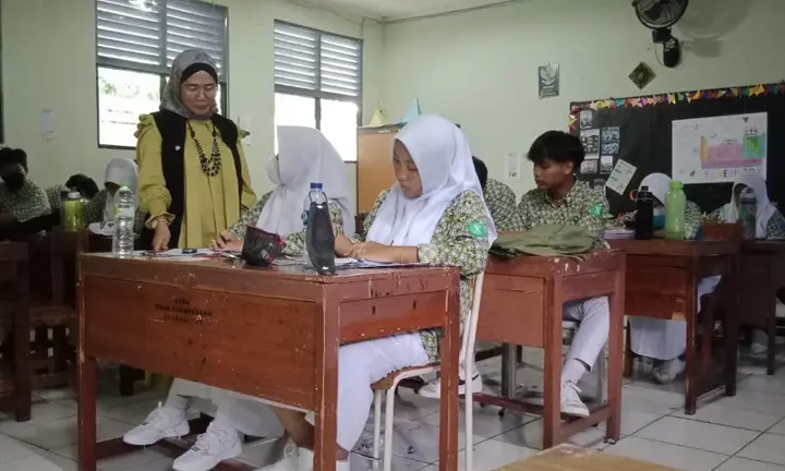 Sampul: Universitas Buddhis Dharma Kembangkan Peningkatan SDM Melalui Kegiatan Abdimas di SMAN 3 Tangerang