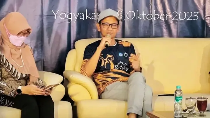 Sampul: Peran Masyarakat dalam Mencegah Kasus Bunuh Diri Mahasiswa Akibat Gangguan Mental
