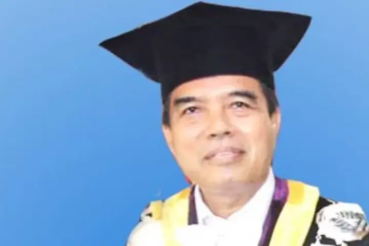 Sampul: Menuju Era Modern: Kampus Membutuhkan Lebih Banyak Dosen Berpendidikan Doktor
