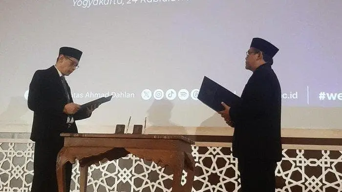 Sampul: Rektor UAD, Prof Muchlas, Kembali Menjabat dengan Target Prestasi Mahasiswa Meningkat 55 Persen pada 2026