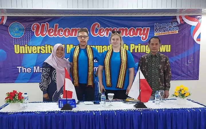 Sampul: Kunjungan Dosen dan Mahasiswa dari Polandia ke Universitas Muhammadiyah Pringsewu: Budaya dan Kolaborasi Akademik