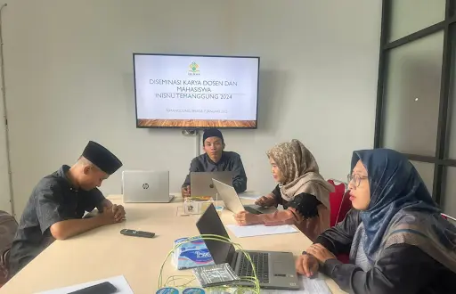 Sampul: Dosen INISNU Temanggung Tercatat Sebagai Reviewer 31 Jurnal Scopus di 18 Negara