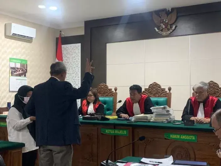 Sampul: Sidang Gugatan Bank OCBC NISP vs. PT Hair Star Indonesia: Dosen Ahli Hukum Tegaskan Tanggung Jawab Pribadi Pemegang Saham dan Direksi