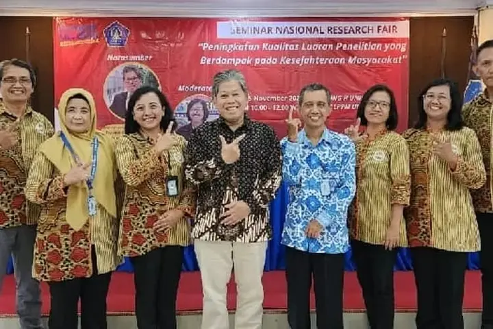 Sampul: Unisri Mendorong Dosen dan Peneliti untuk Tingkatkan Kualitas Riset Internasional