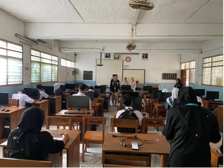 Sampul: Dosen Universitas Amikom Purwokerto Sosialisasikan Gaya Belajar Felder-Silverman di SMK Bakti